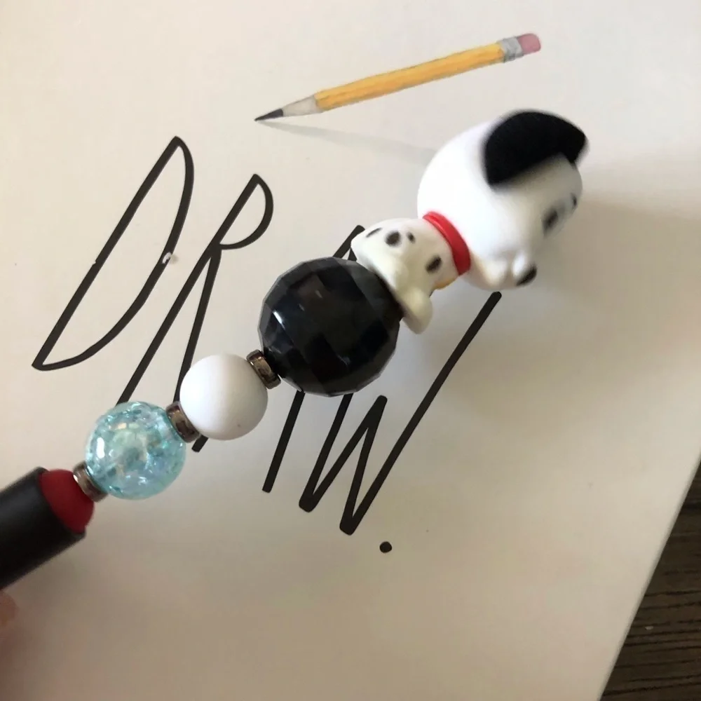 Disney Doorables: 101 Dalmatians: Pongo handmade beaded pen